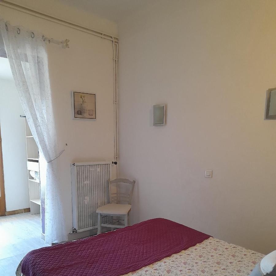 Hotel Font De Lauro Saumane-de-Vaucluse Екстер'єр фото