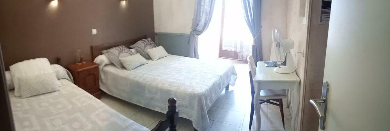 Hotel Font De Lauro Saumane-de-Vaucluse Екстер'єр фото